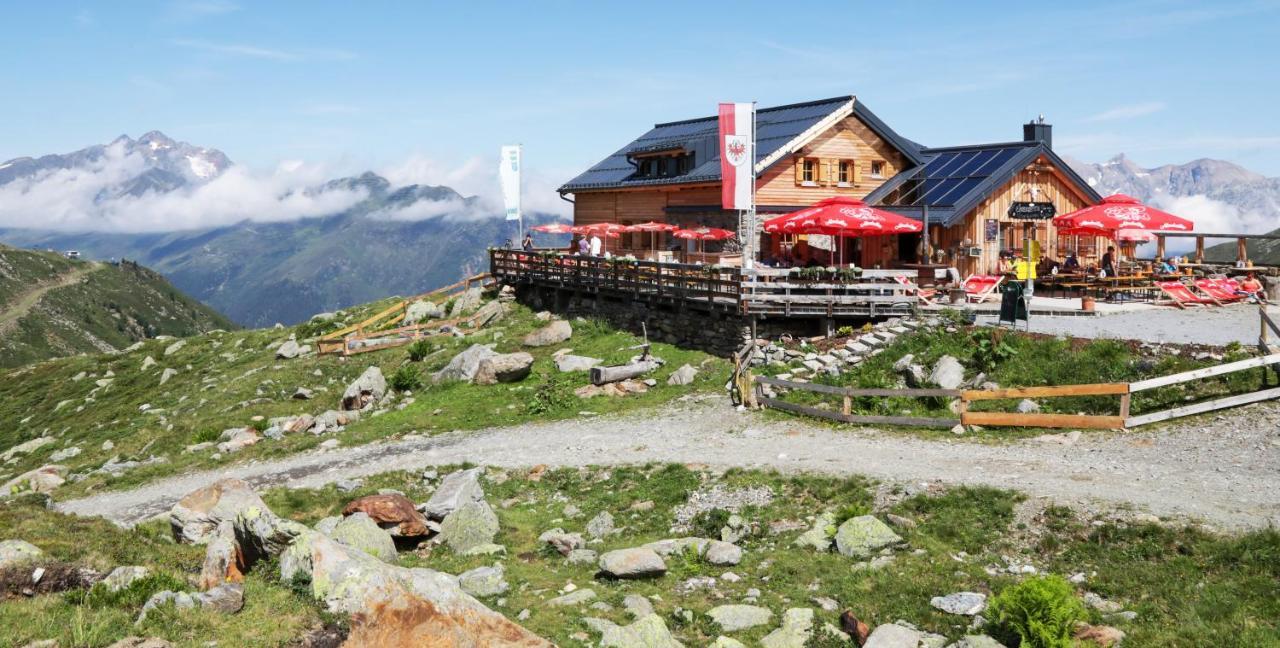 Neues Luxerioes Eingerichtetes Apartment Bock See Eksteriør bilde