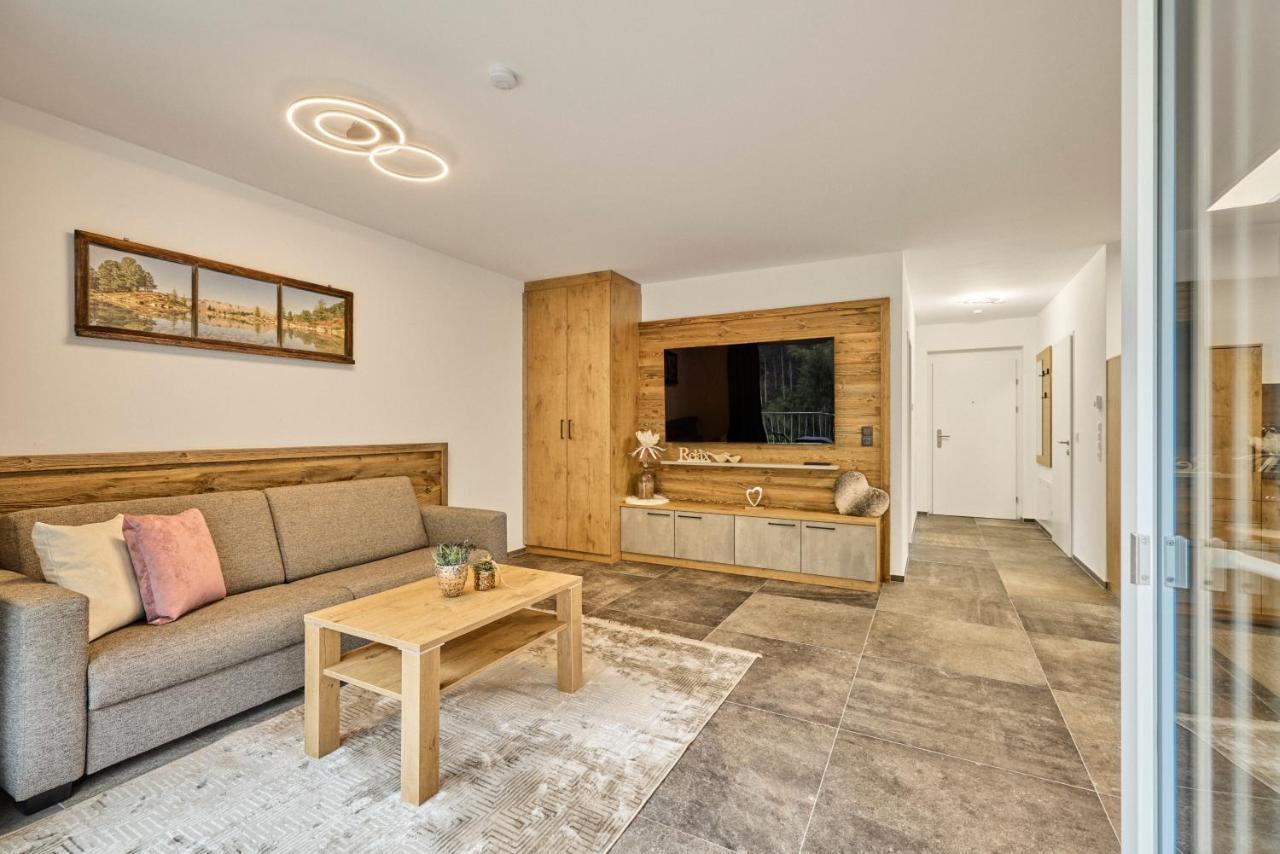 Neues Luxerioes Eingerichtetes Apartment Bock See Eksteriør bilde